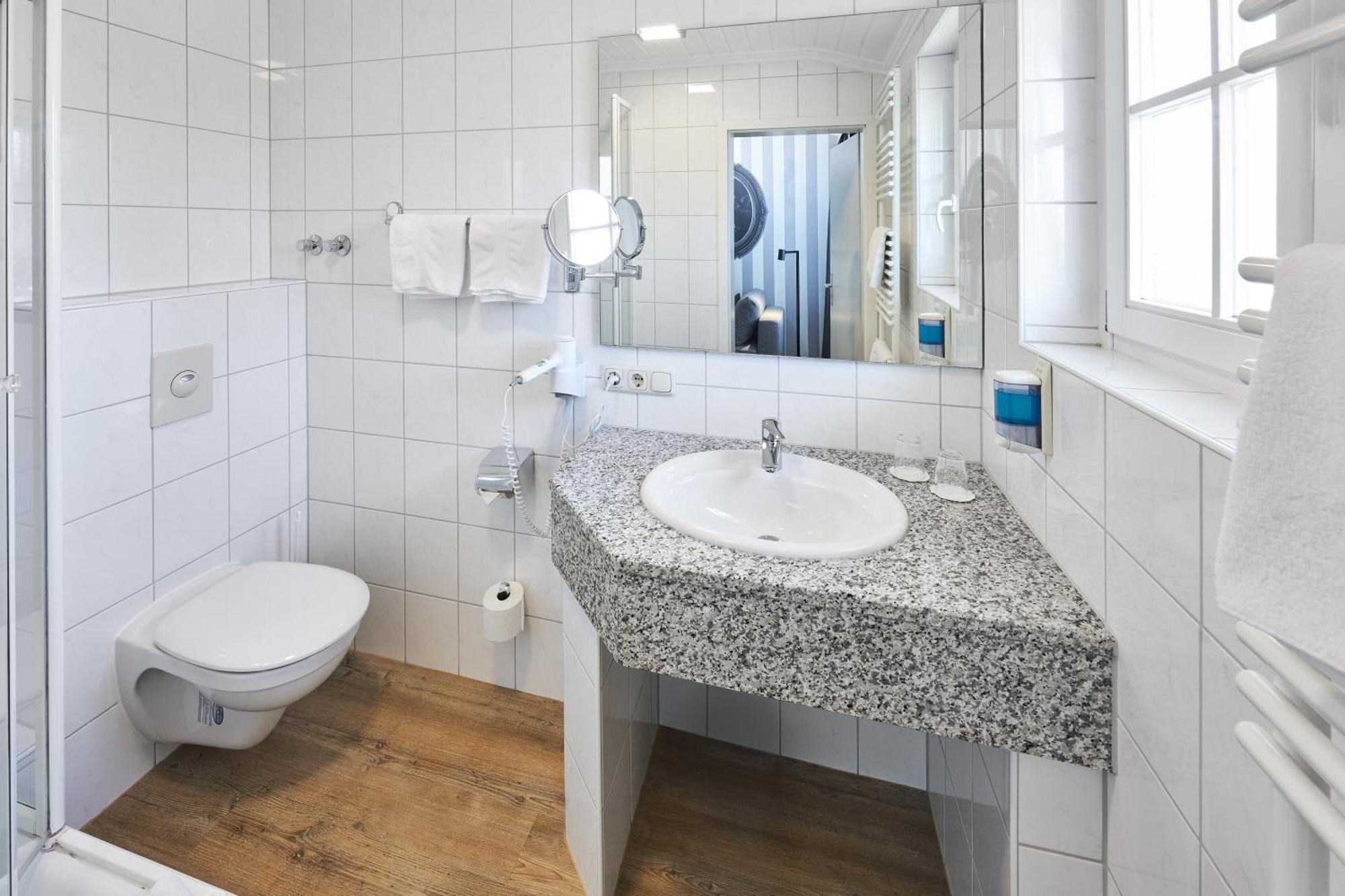 Das Landhotel Am Traetzhof Фульда Екстер'єр фото